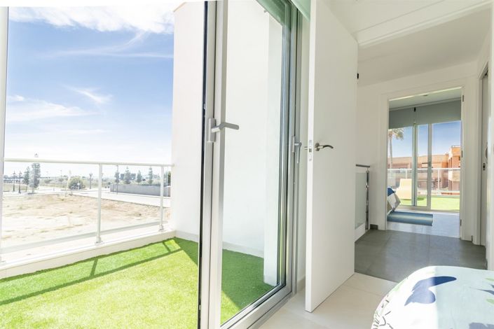 Image No.17-3 Bed Villa for sale