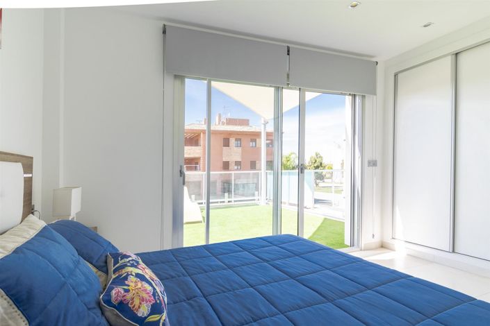 Image No.18-3 Bed Villa for sale