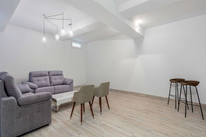 Image No.19-3 Bed Villa for sale