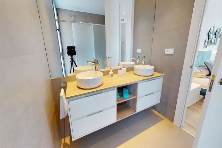 Image No.21-2 Bed Apartment for sale