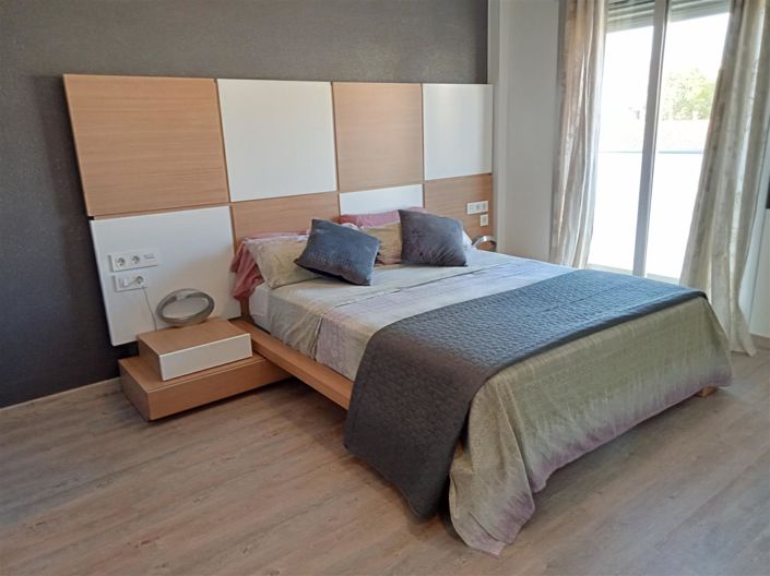 Image No.15-3 Bed Villa for sale