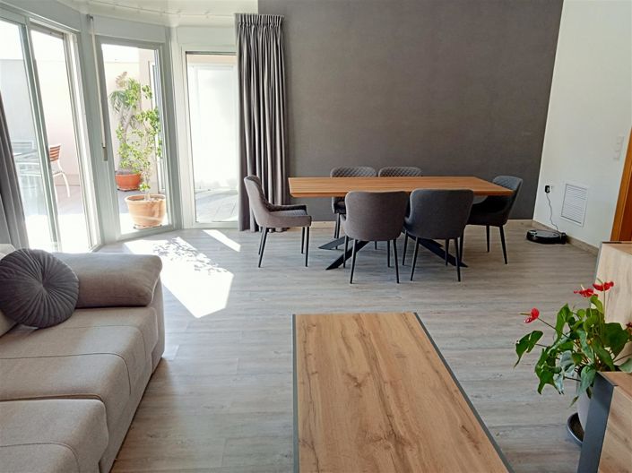 Image No.3-3 Bed Villa for sale