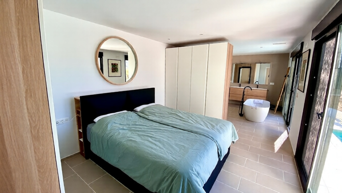 Image No.4-5 Bed Villa for sale