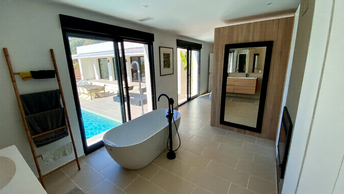 Image No.5-5 Bed Villa for sale