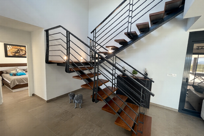 Image No.7-5 Bed Villa for sale