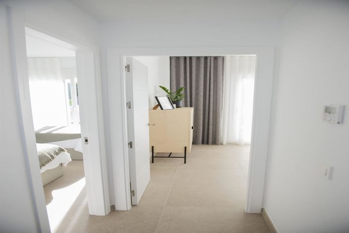 Image No.11-3 Bed Villa for sale