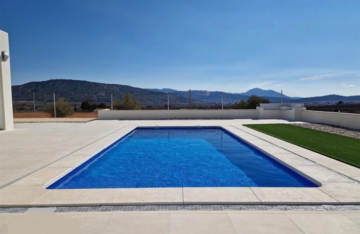 Image No.13-3 Bed Villa for sale