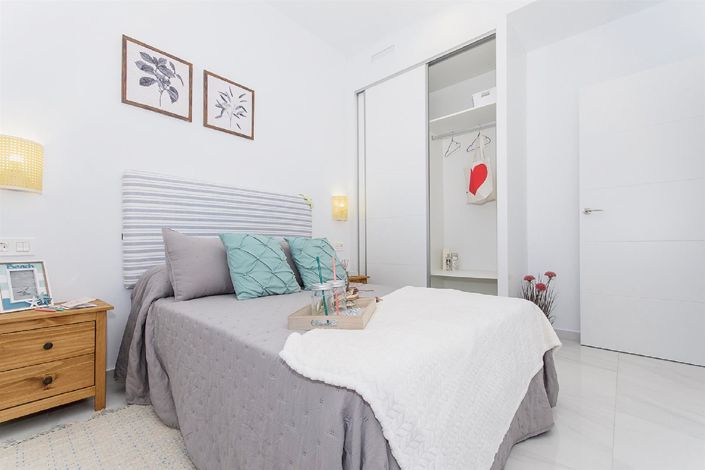 Image No.27-3 Bed Villa for sale