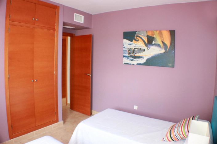 Image No.18-4 Bed Villa for sale