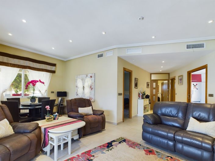 Image No.17-3 Bed Villa for sale