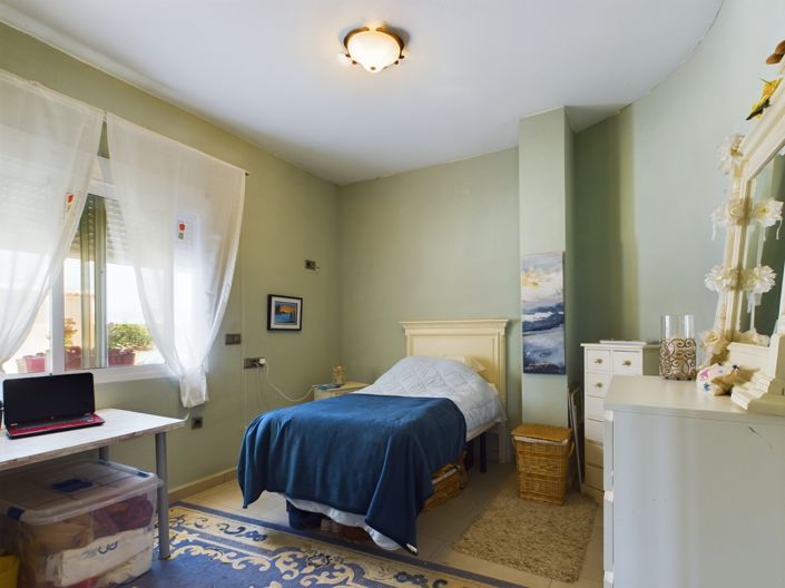 Image No.20-3 Bed Villa for sale