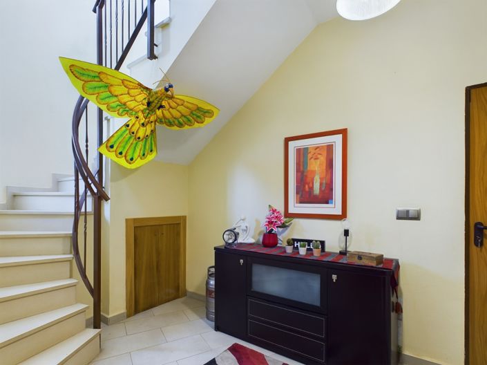 Image No.5-3 Bed Villa for sale