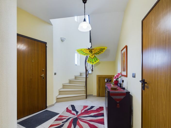 Image No.6-3 Bed Villa for sale