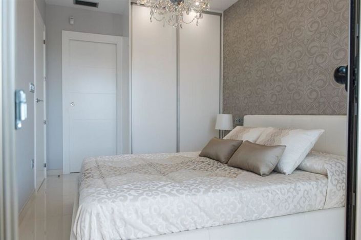 Image No.9-3 Bed Villa for sale