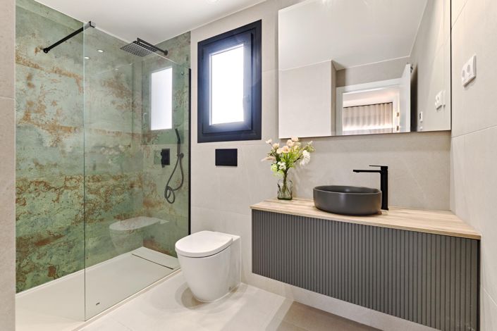 Image No.26-2 Bed Apartment for sale