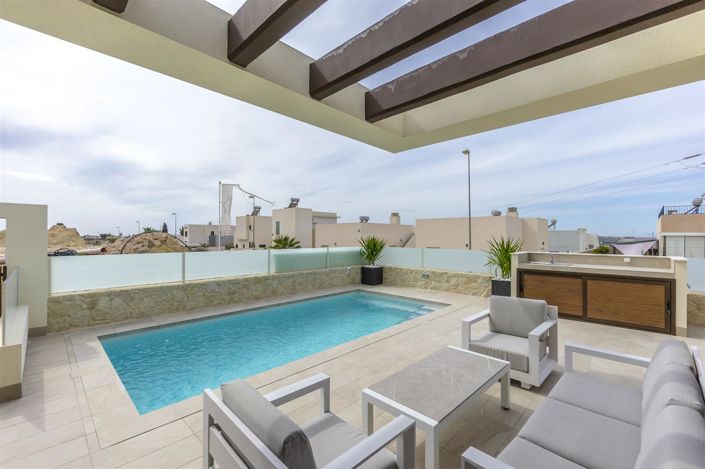 Image No.14-4 Bed Villa for sale