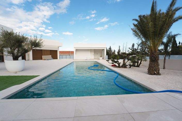 Image No.30-4 Bed Villa for sale