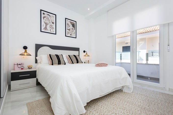 Image No.26-2 Bed Apartment for sale