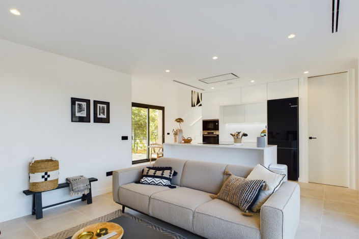 Image No.12-3 Bed Villa for sale