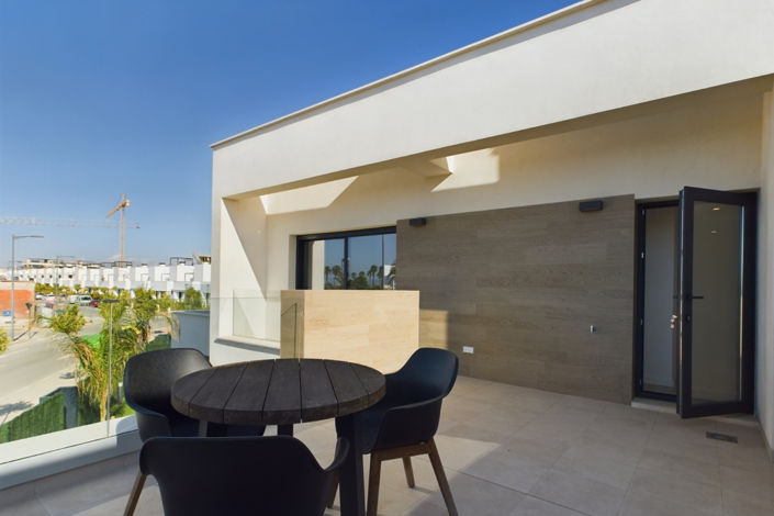 Image No.29-3 Bed Villa for sale