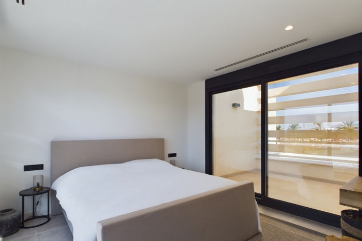 Image No.32-3 Bed Villa for sale