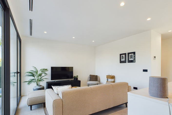 Image No.6-3 Bed Villa for sale