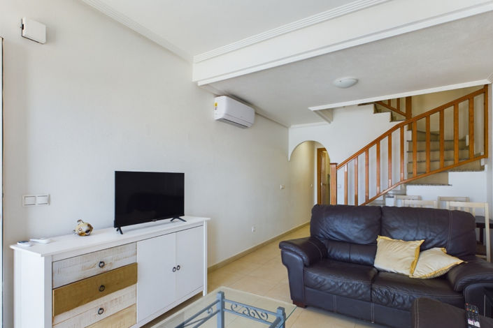 Image No.10-3 Bed Townhouse for sale