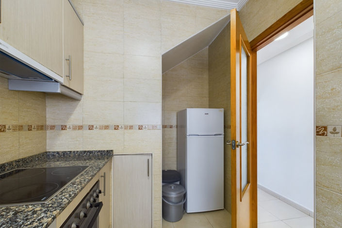 Image No.18-3 Bed Townhouse for sale