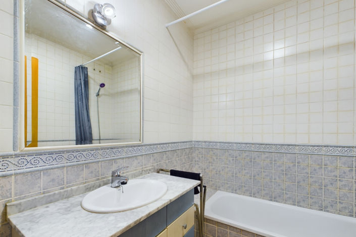 Image No.29-3 Bed Townhouse for sale