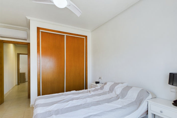 Image No.32-3 Bed Townhouse for sale