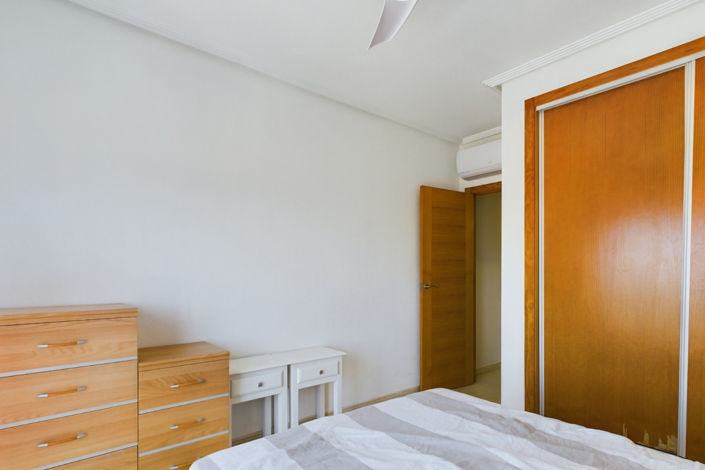 Image No.33-3 Bed Townhouse for sale