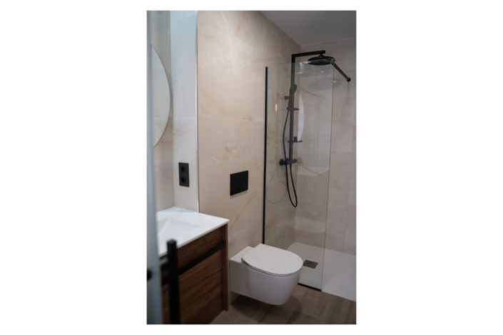 Image No.50-3 Bed Townhouse for sale