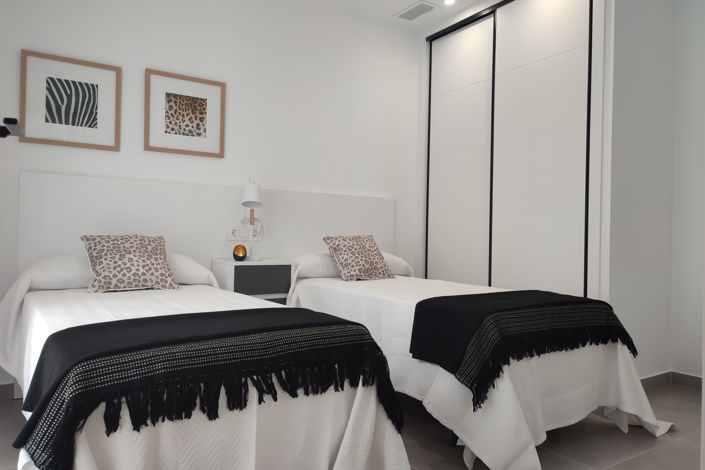 Image No.14-3 Bed Villa for sale