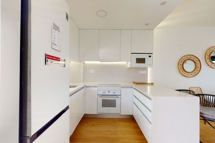 Image No.17-2 Bed Apartment for sale