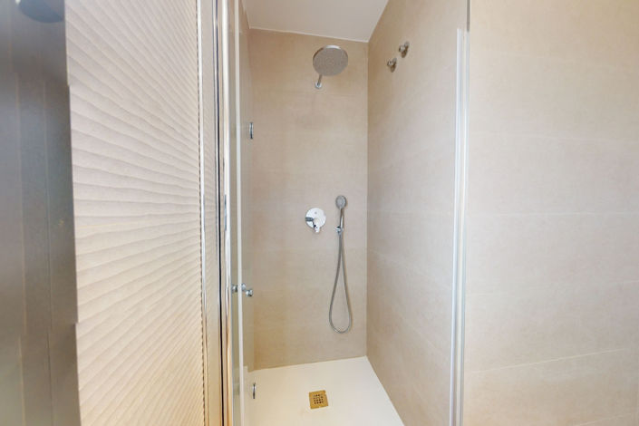 Image No.29-2 Bed Apartment for sale