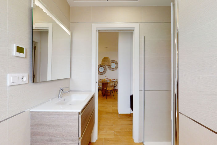 Image No.35-2 Bed Apartment for sale