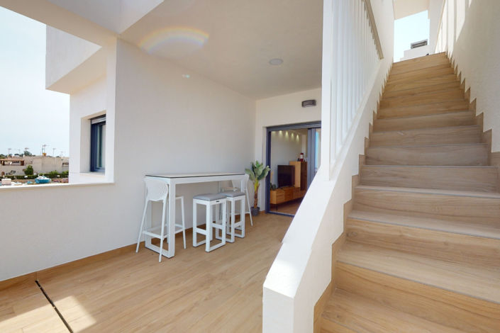 Image No.38-2 Bed Apartment for sale