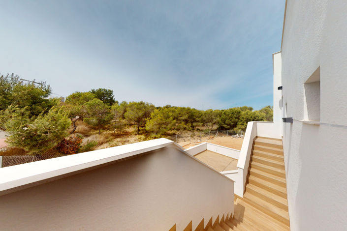 Image No.47-2 Bed Apartment for sale