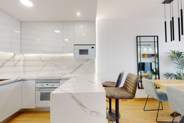 Image No.10-2 Bed Apartment for sale