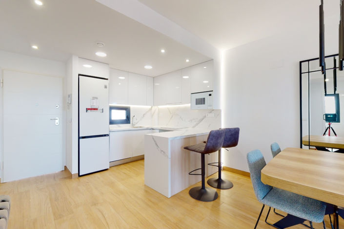 Image No.11-2 Bed Apartment for sale