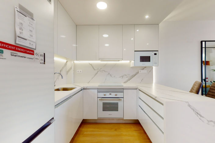 Image No.20-2 Bed Apartment for sale