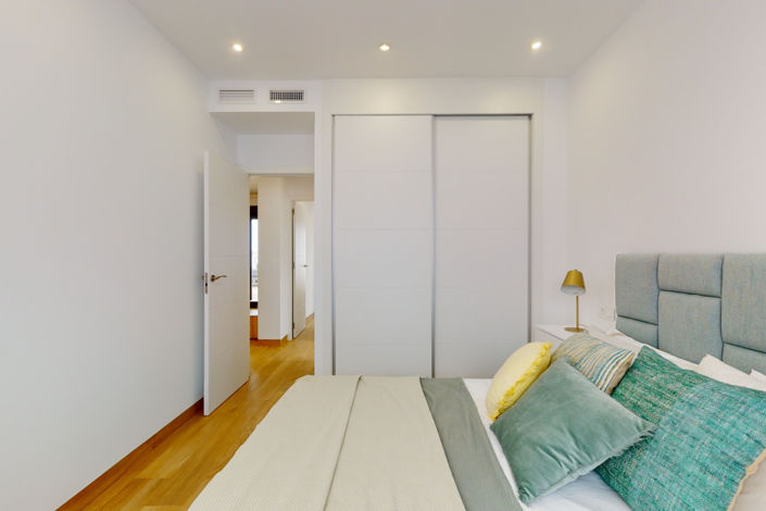 Image No.30-2 Bed Apartment for sale