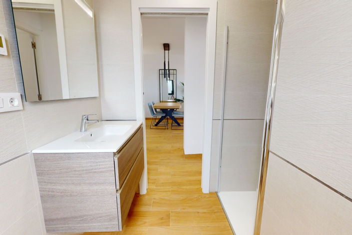 Image No.32-2 Bed Apartment for sale