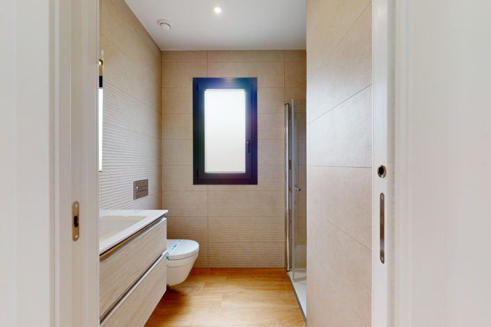 Image No.38-2 Bed Apartment for sale