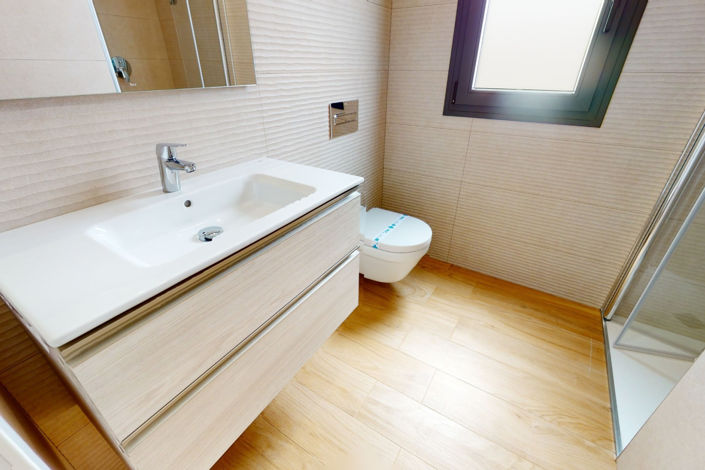 Image No.43-2 Bed Apartment for sale