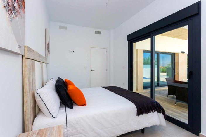 Image No.14-3 Bed Villa for sale