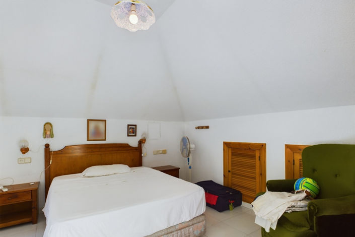 Image No.28-4 Bed Penthouse for sale