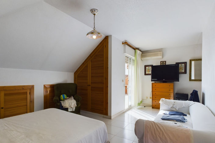 Image No.30-4 Bed Penthouse for sale