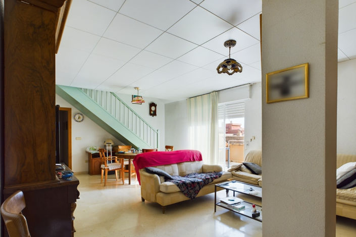 Image No.5-4 Bed Penthouse for sale