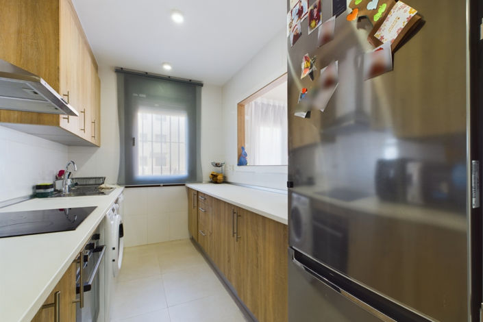 Image No.20-3 Bed Apartment for sale